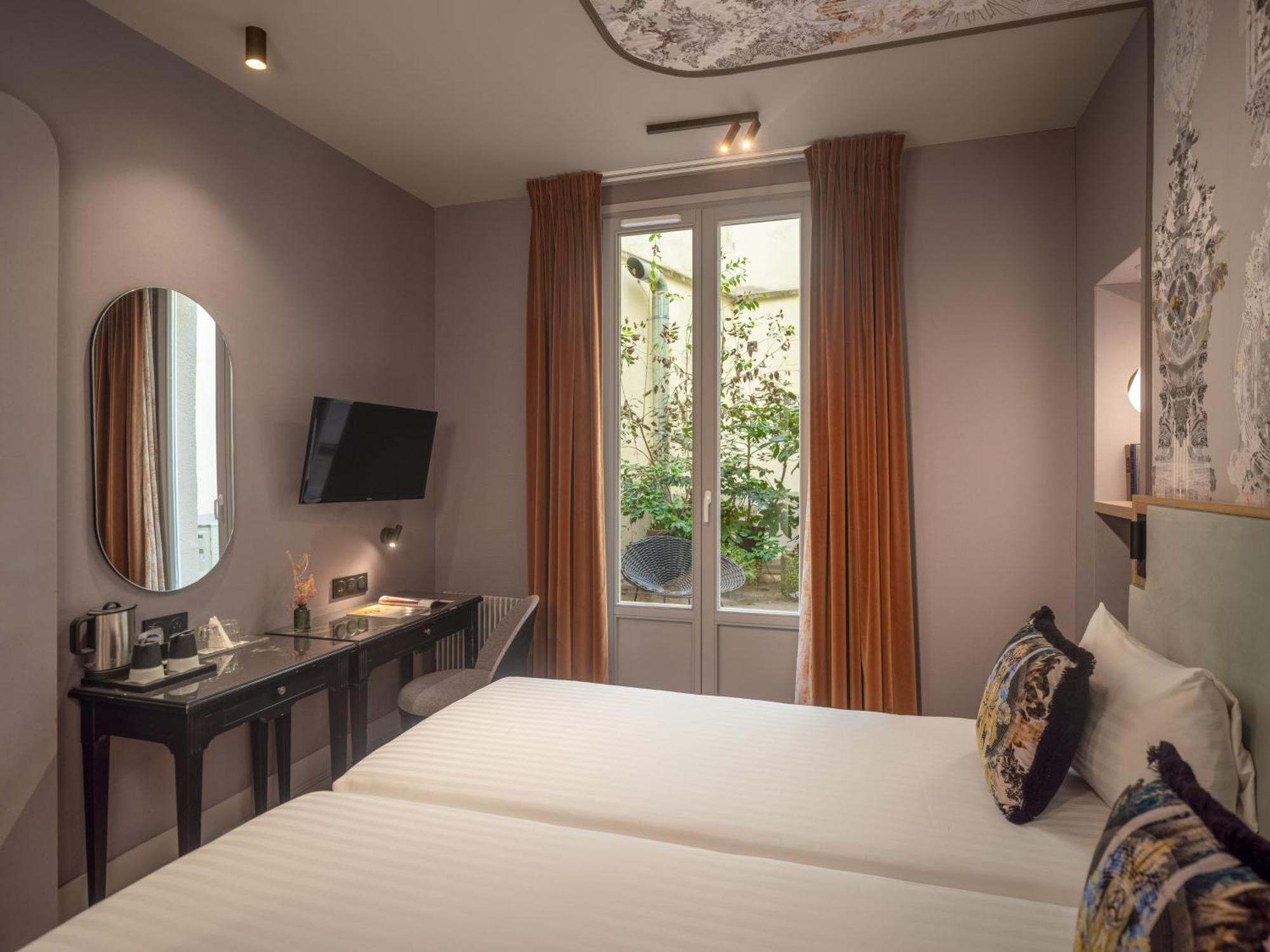 โฮเต็ล หลุยซอง Hotel ปารีส ภายนอก รูปภาพ