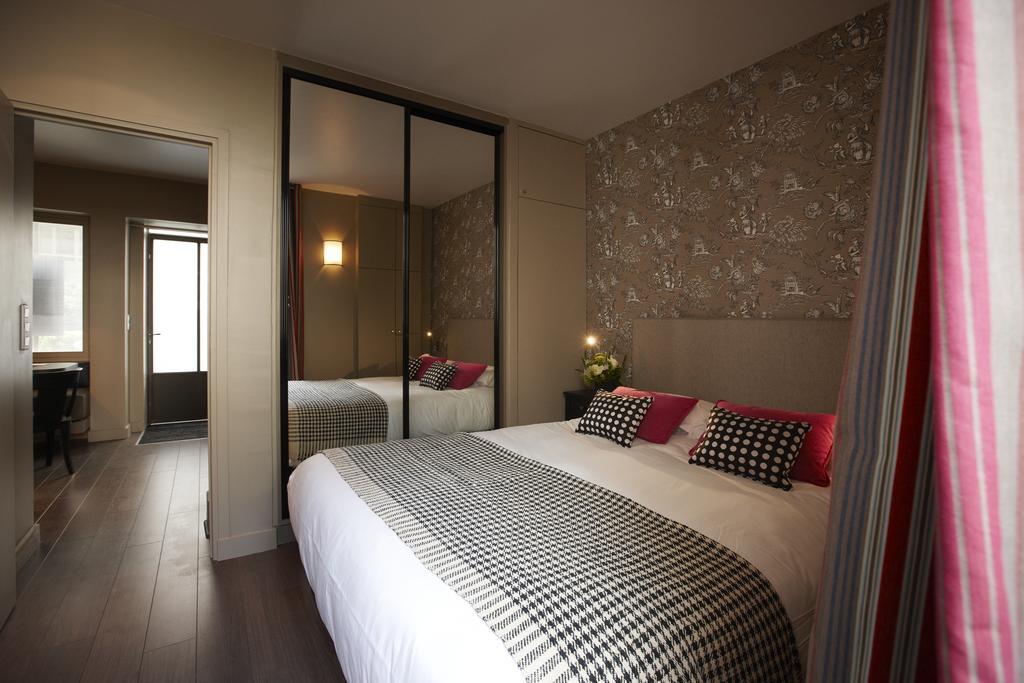 โฮเต็ล หลุยซอง Hotel ปารีส ภายนอก รูปภาพ